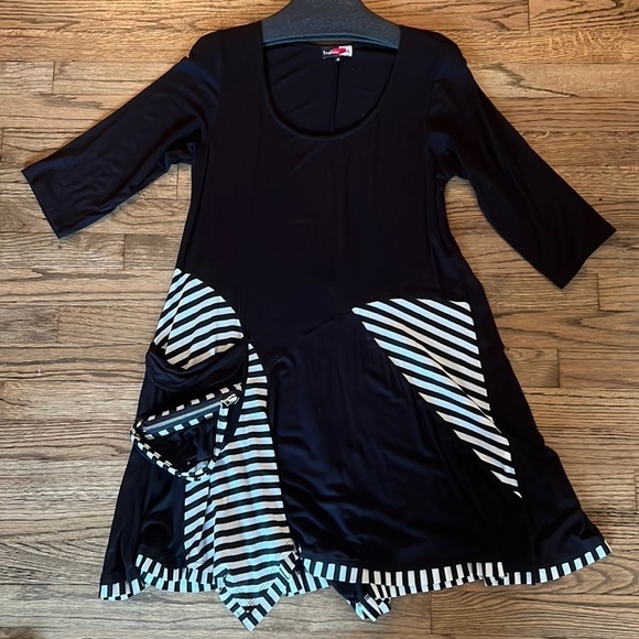 INSIDE Out Dress size M - Picture 1 of 6